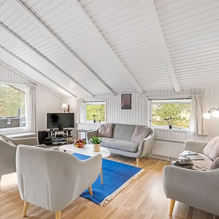 Prázdninový dům Orm - 2-3km From The Sea By Interhome *